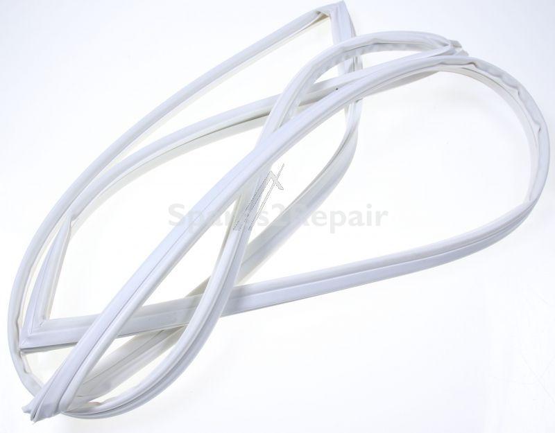 Refrigerator Door Seal - C00055884 482000026939 Gasket Door (576x1193) P900 Whitea [Whirlpool Indesit]