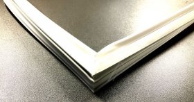 Refrigerator Door Seal - C00325839 481010645930 Magnetic Seal White [Whirlpool Indesit]