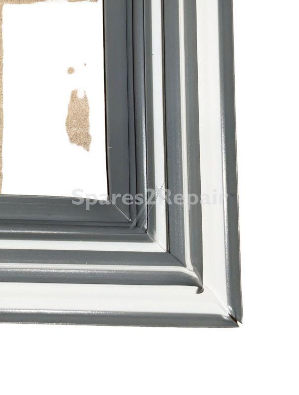 Magnetic Door Seal - C00526613 488000526613 Magnetic Seal Grey M3 [Whirlpool Indesit]